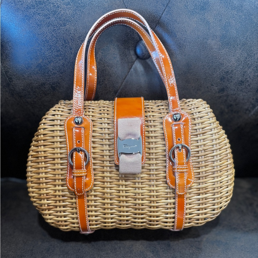 Salvatore Ferragamo Vara Basket